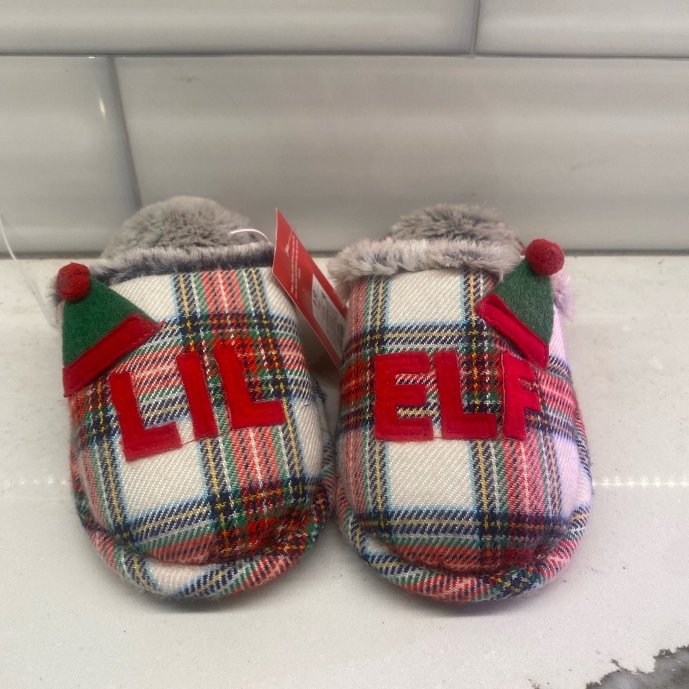 Wondershop Plaid Lil Elf Kids Slippers